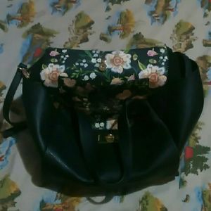 Black hand bag